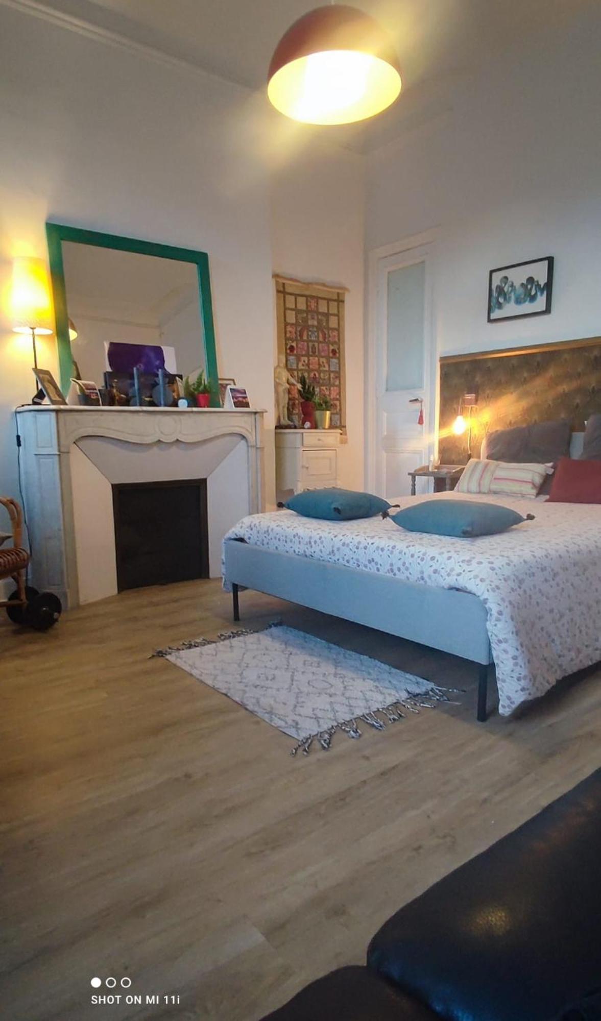 Chez L'Habitant, Propose Grande Chambre Vieux Port マルセイユ エクステリア 写真