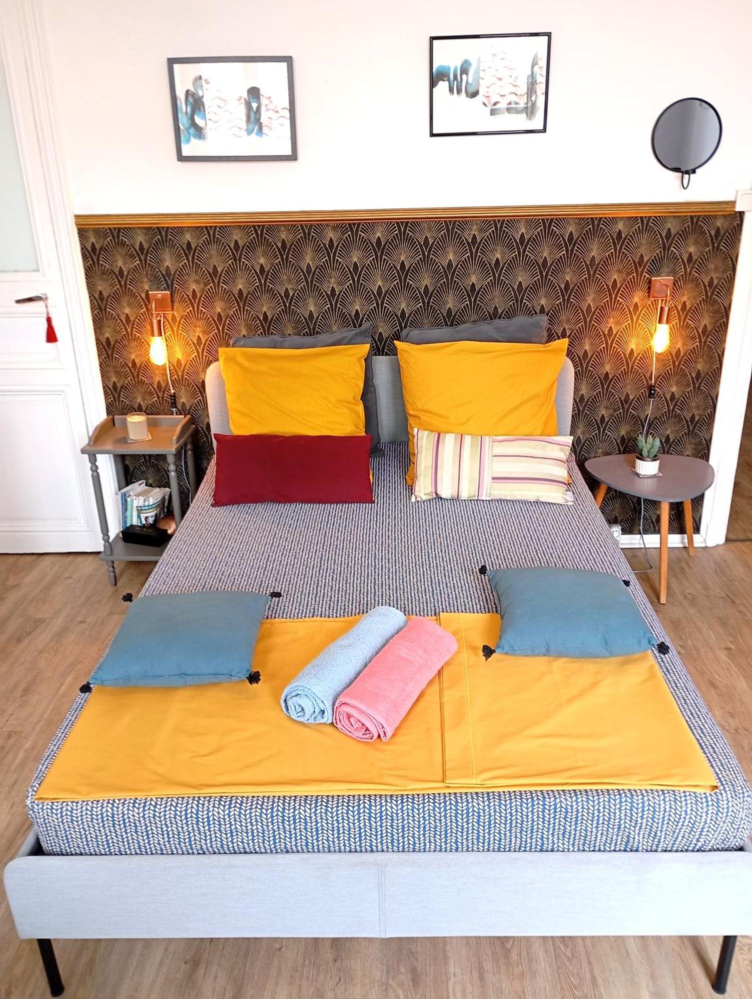 Chez L'Habitant, Propose Grande Chambre Vieux Port マルセイユ エクステリア 写真